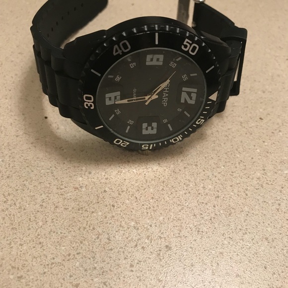 Watch - Picture 2 of 3